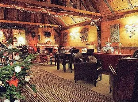 Sequoia Hotel La Chatelaine